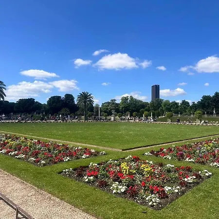 Parc Luxembourg アパート